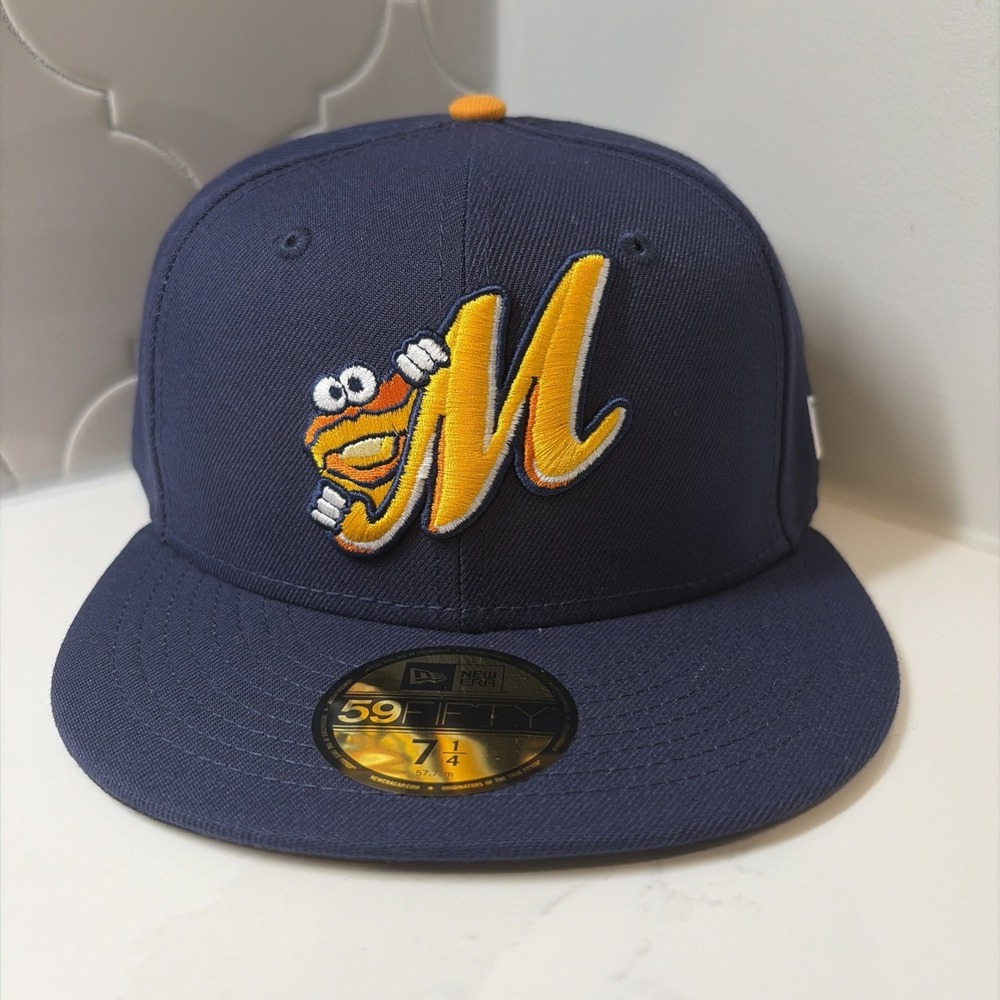 New Era Montgomery Biscuits MiLB AC Home 59FIFTY Navy Fitted Hat Size 7 1/4